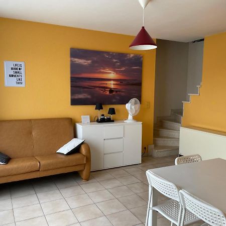 Gezellig Appartement In Oostende Екстериор снимка